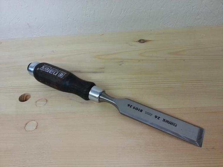 A Guide To Buying Your First Set of Bench Chisels